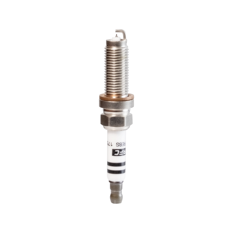 1753 ILZKA7RE8S Iridium Platinum Spark Plug Para sa LR050998